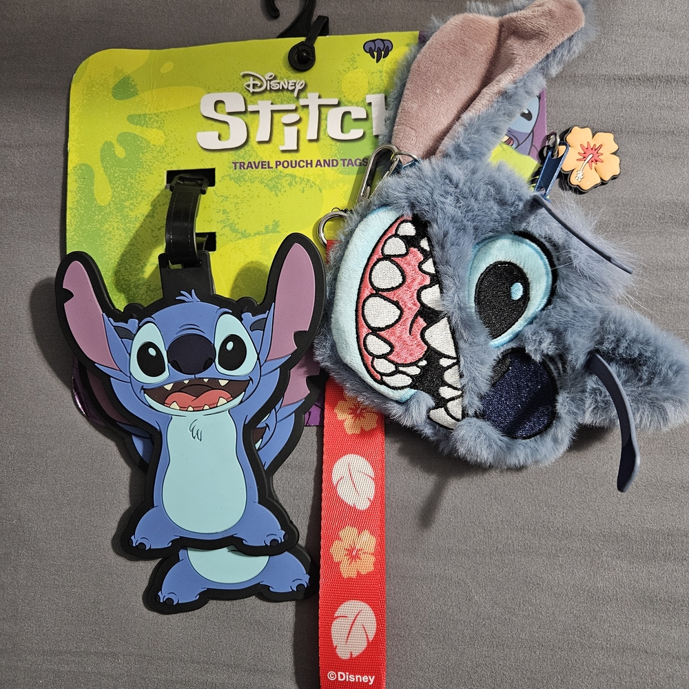 Disney Stitch Travel Pouch and Tag Set - Blue and Pink
